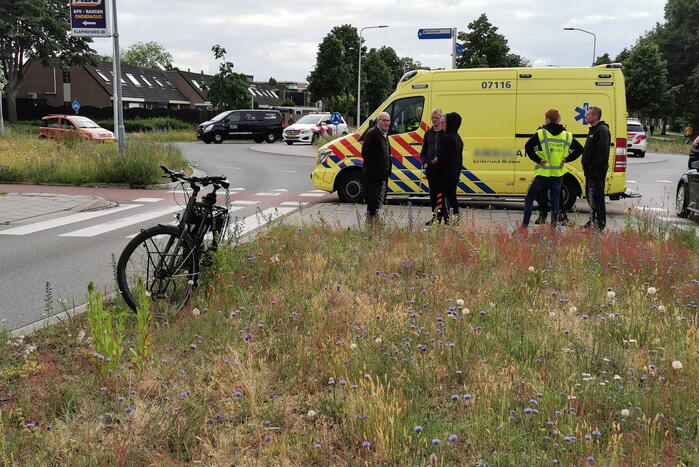Fietser gewond bij aanrijding met auto