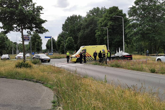 Fietser gewond bij aanrijding met auto