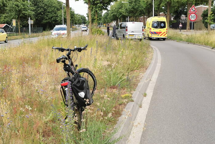 Fietser gewond bij aanrijding met auto