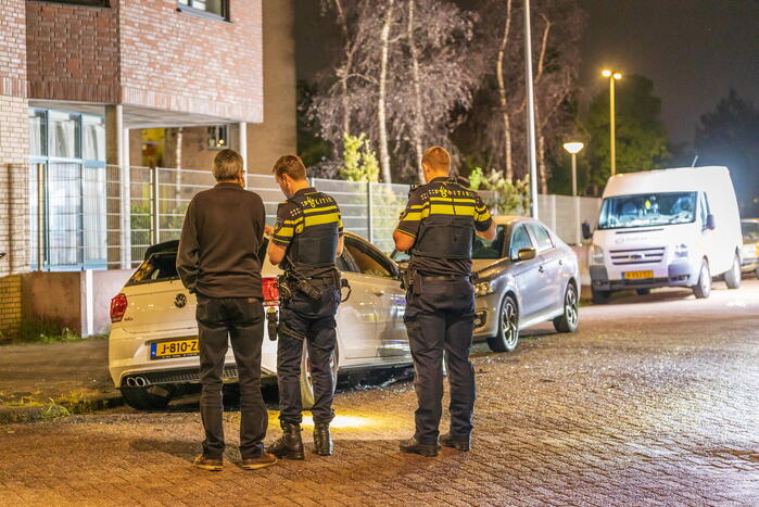 Auto brandt volledig uit na brandstichting