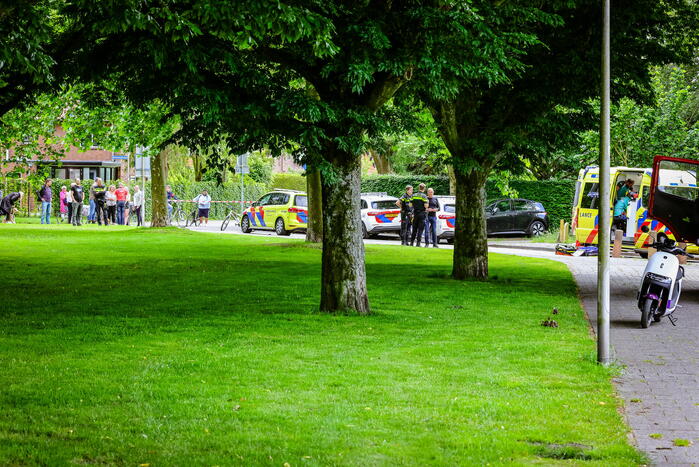 Traumahelikopter landt voor incident met kind in brandgang