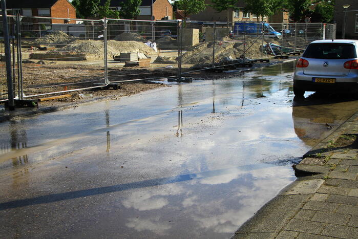 Huishoudens zonder water door lekkage