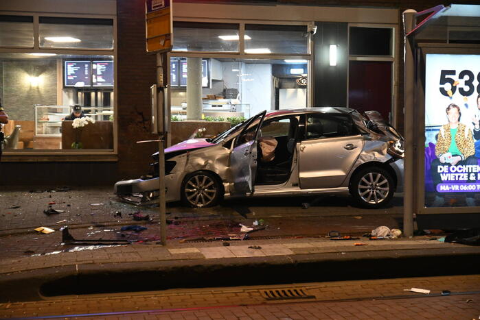 Gewonde bij crash na onbezonnen inhaalactie