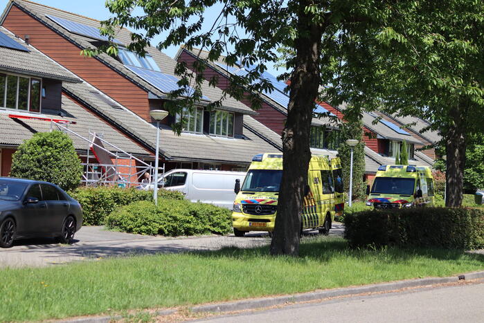 Persoon gewond na val van steiger