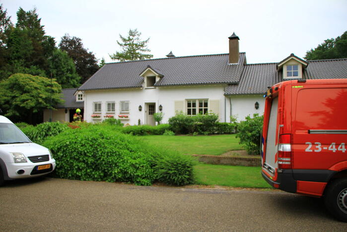 Lichte rookontwikkeling bij brand in woning