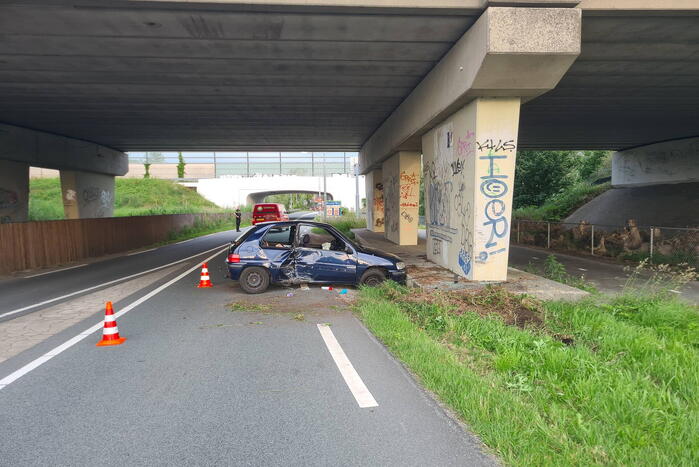 Bestuurder aangehouden na eenzijdig ongeval