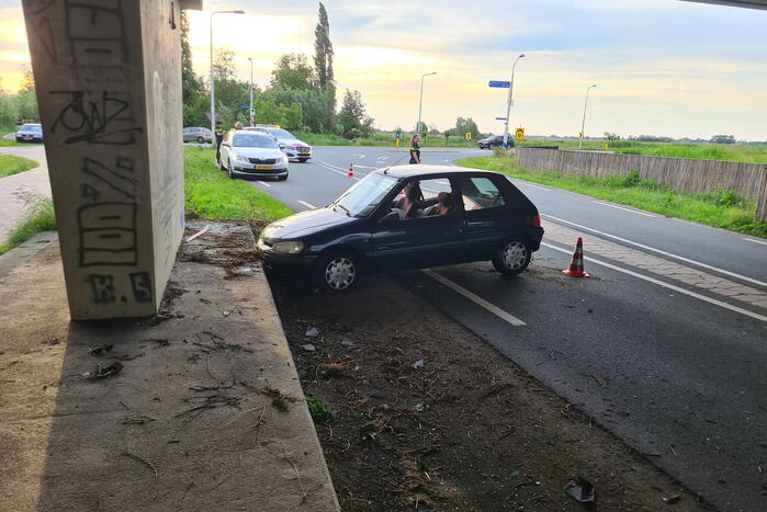 Bestuurder aangehouden na eenzijdig ongeval