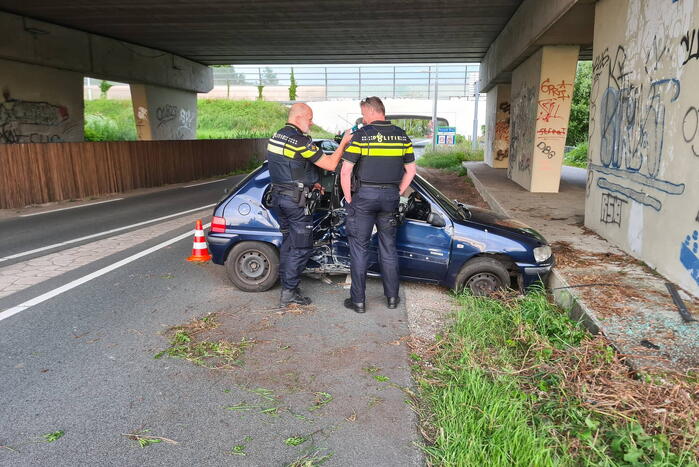 Bestuurder aangehouden na eenzijdig ongeval