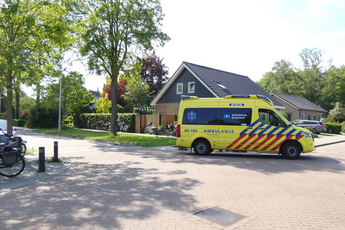 Fietsers botsen op kruising