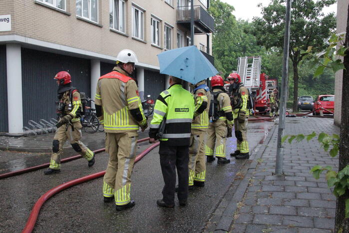 Enorme schade na brand in flatwoning