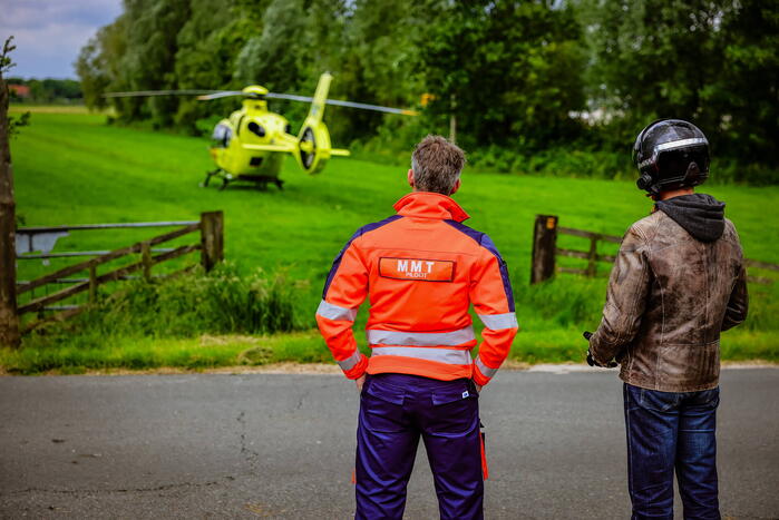 Man zwaargewond geraakt in woning
