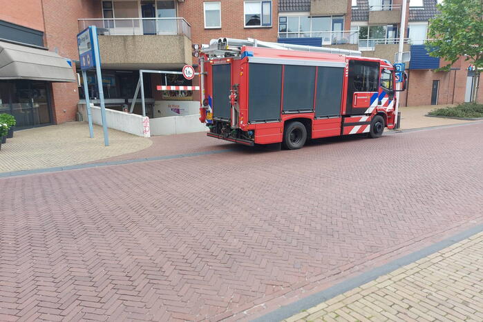 Brand in parkeergarage snel onder controle