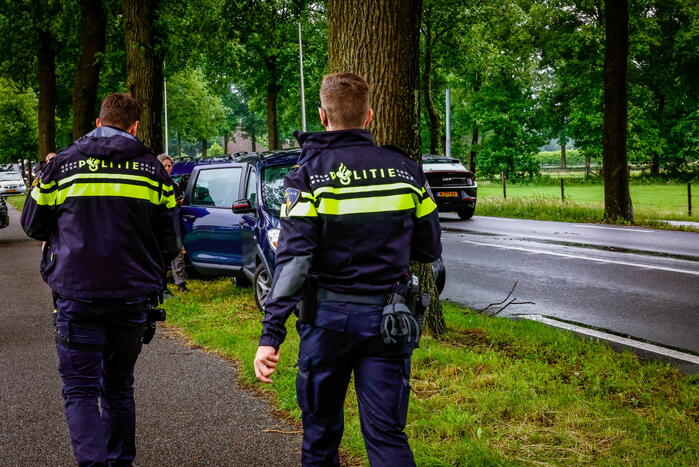 Drie personenwagens betrokken bij kop-staart botsing