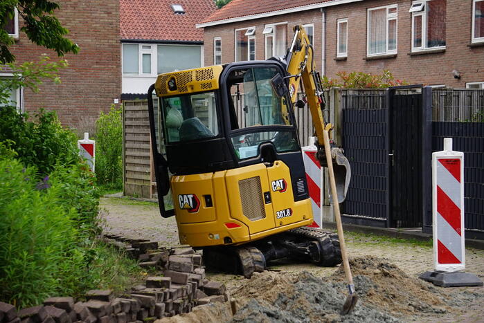 Gasleiding gesprongen bij graafwerkzaamheden
