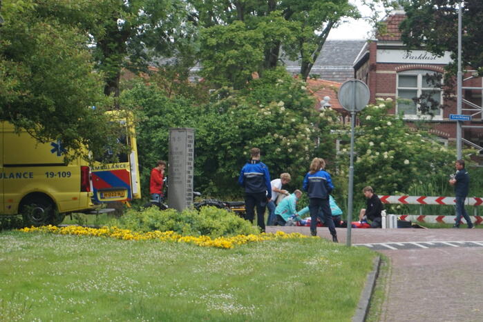 Scooterrijder gewond bij botsing met auto