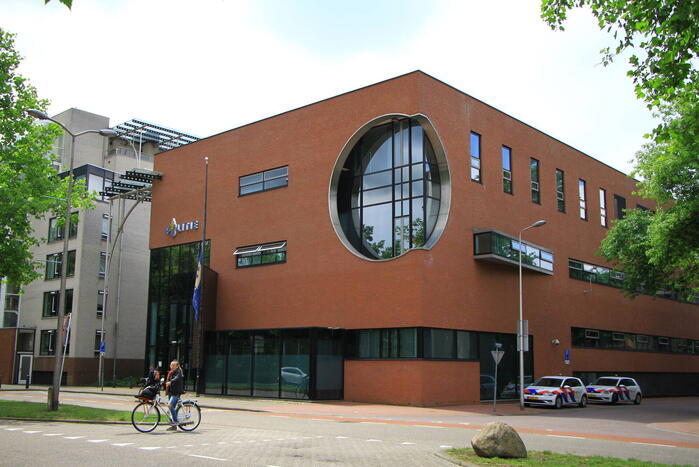 Politie herdenkt overleden collega's