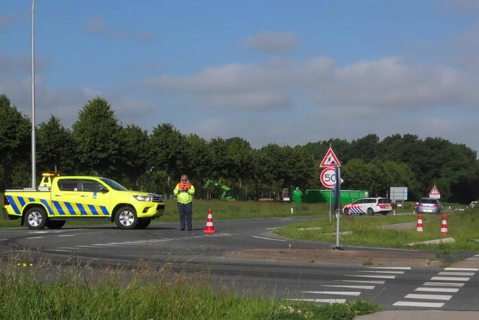 Weg afgesloten na dodelijk verkeersongeval