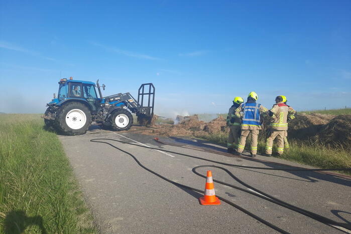 Meerdere hooibalen in brand
