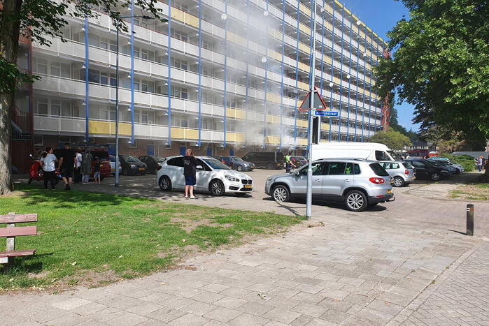 Flinke rookontwikkeling bij brand in flatgebouw