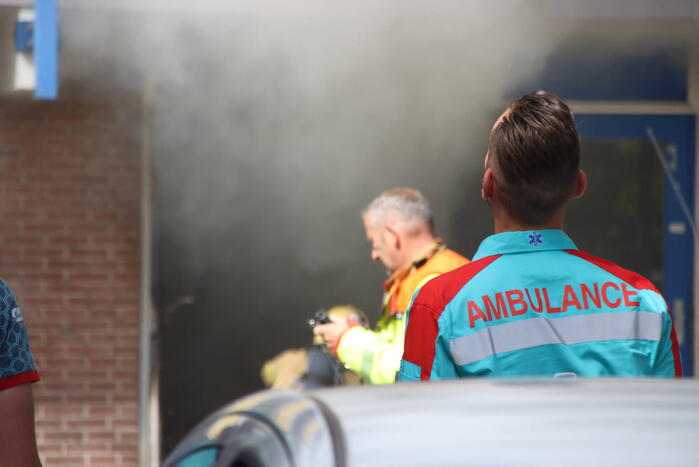 Flinke rookontwikkeling bij brand in flatgebouw