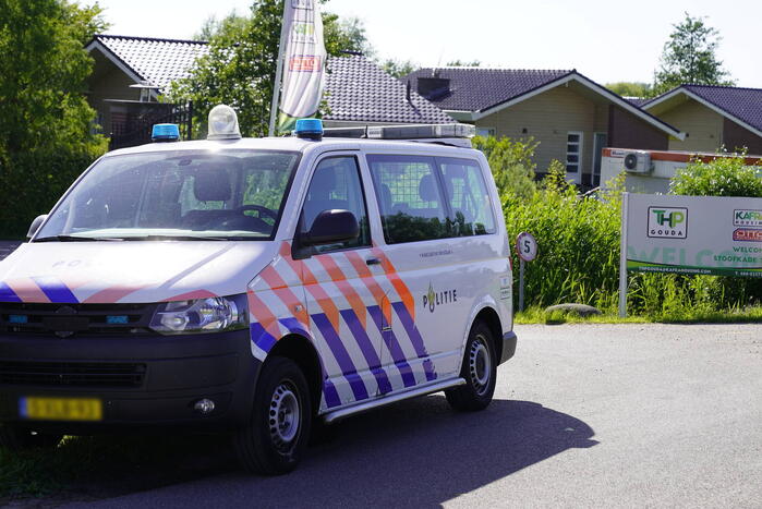 Politie doet onderzoek bij woning arbeidsmigranten