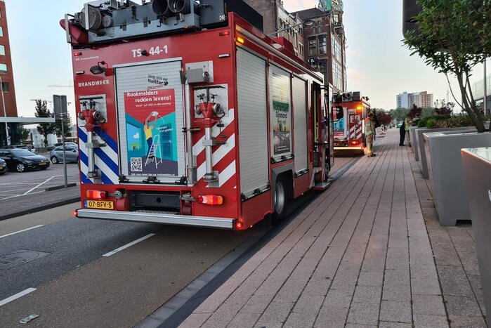 Garage World Port Center onder water door sprinkler