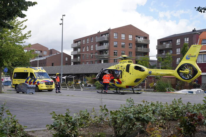 Traumahelikopter landt op De Korte Akkeren voor reanimatie