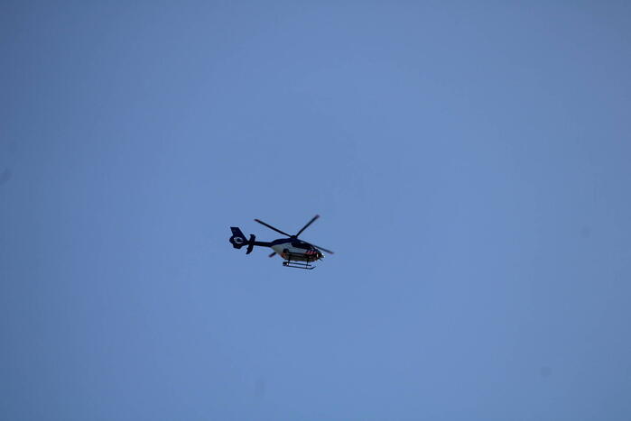 Bosgebied groots afgezet vanwege politieactie