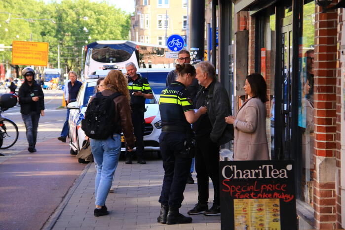 Geld buit gemaakt na overval op winkel