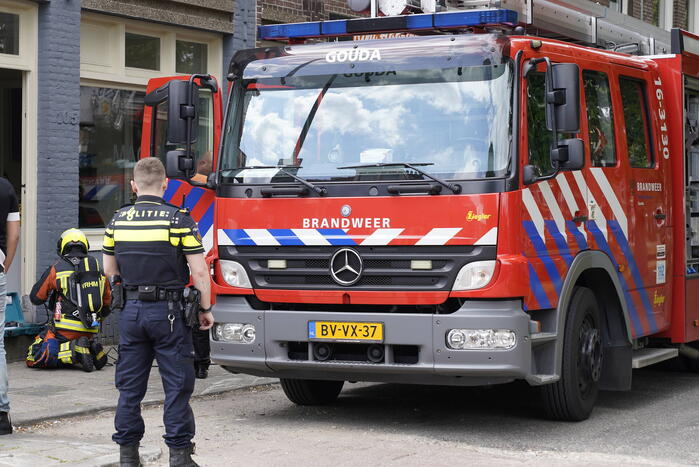 Brandweer doet onderzoek naar brandmelding