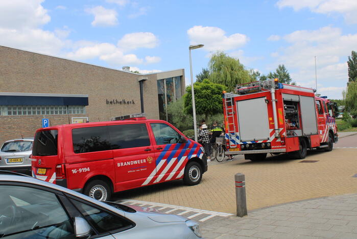 Brand in kerk snel geblust
