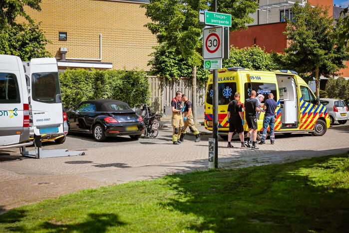 Traumahelikopter landt op voetbalveld ASC Nieuwland