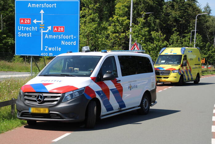 Jongedame op fiets raakt gewond bij valpartij