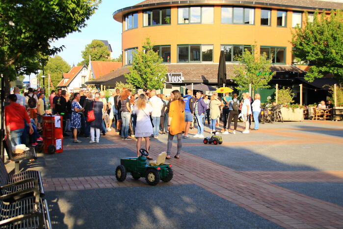 Boeren demonstreren voor stadhuis