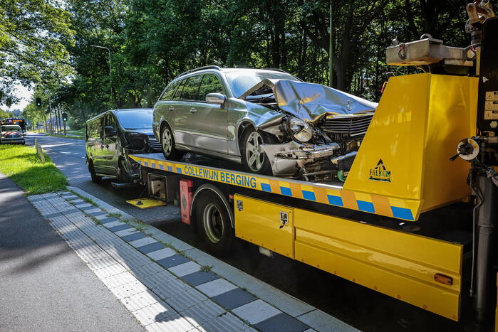 Schade na aanrijding bij stoplicht