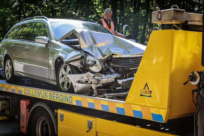 Schade na aanrijding bij stoplicht