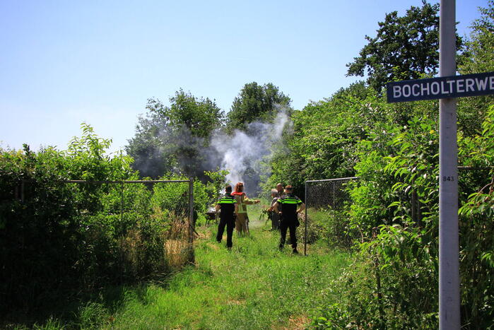 Veel rook bij verbranden van tuinafval