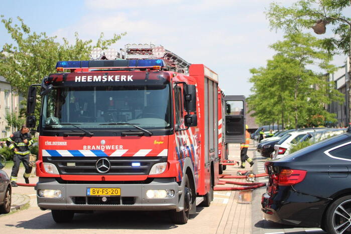 Veel rook bij brand in woning