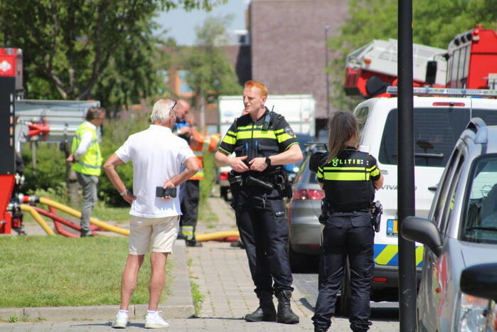Veel rook bij brand in woning