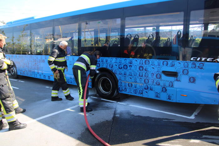 Remmen lijnbus in brand
