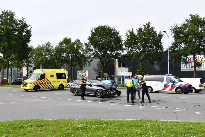 Flinke schade en lange file na ongeval