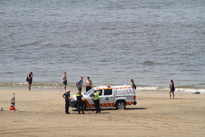 Ernstig gewonde bij ongeval strand