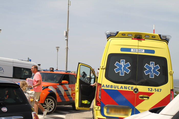 Ernstig gewonde bij ongeval strand