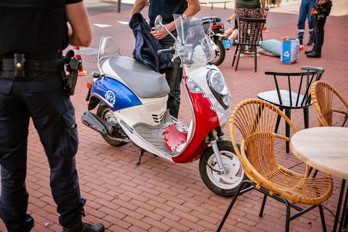 Drie personen gewond bij botsing