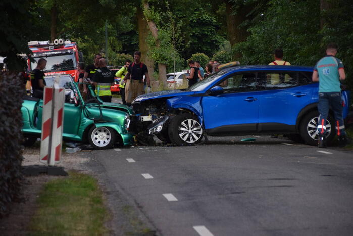 Ernstig gewonde bij aanrijding