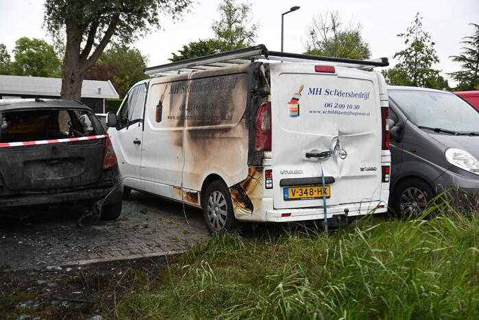 Auto's uitgebrand op parkeerplaats volkstuinvereniging