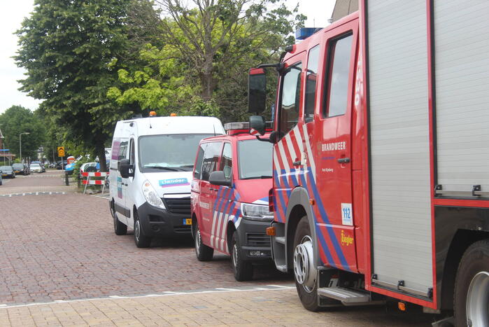 Brandweer doet onderzoek naar gaslucht