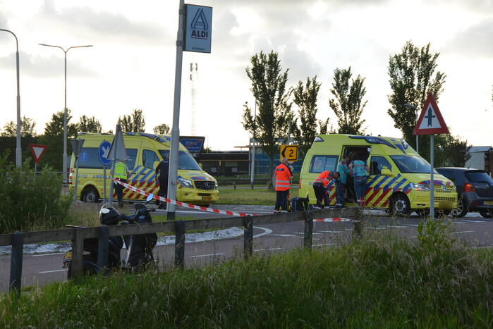 Fietser ernstig gewond bij aanrijding met auto
