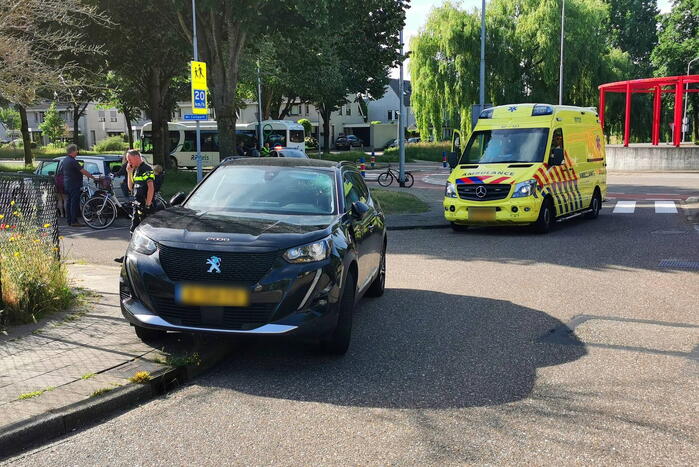 Fietser geschept door automobilist