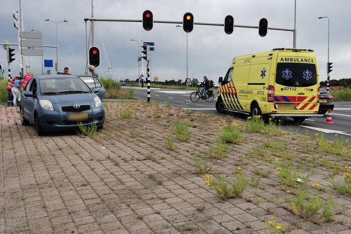 Overstekende fietser aangereden